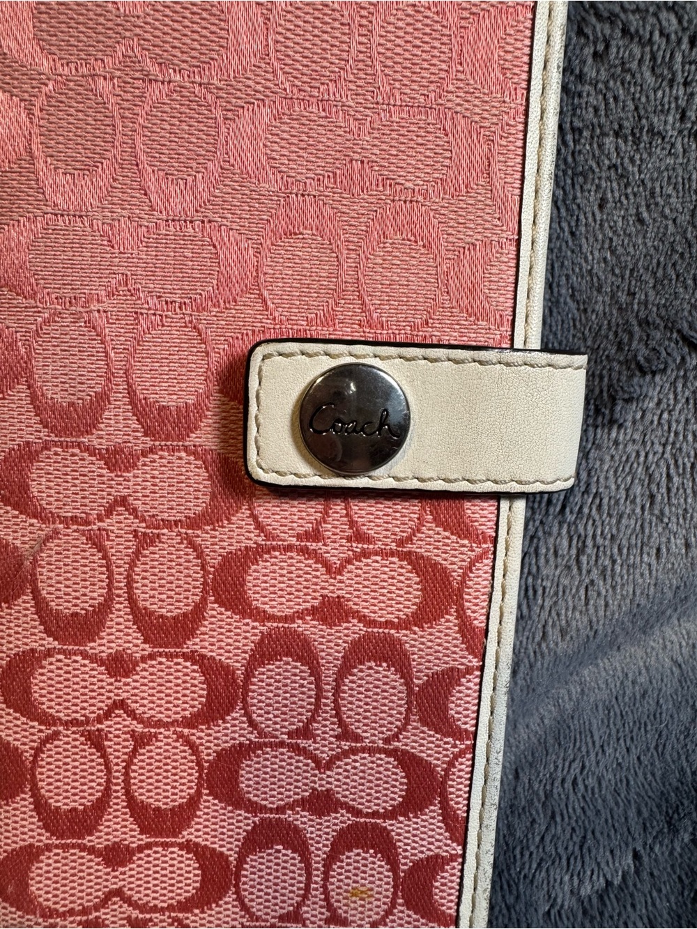 Coach Pink Signature Essential Slim Wallet - Picture 3 of 7